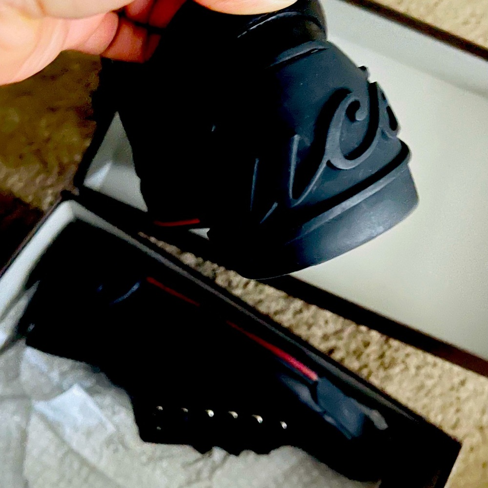 Black casual Gucci Sneakers